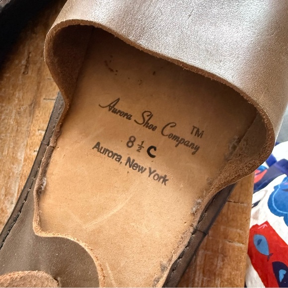 AURORA SHOE CO. Brown Leather Mary Janes Shoes Sz 8.5 - Picture 6 of 6
